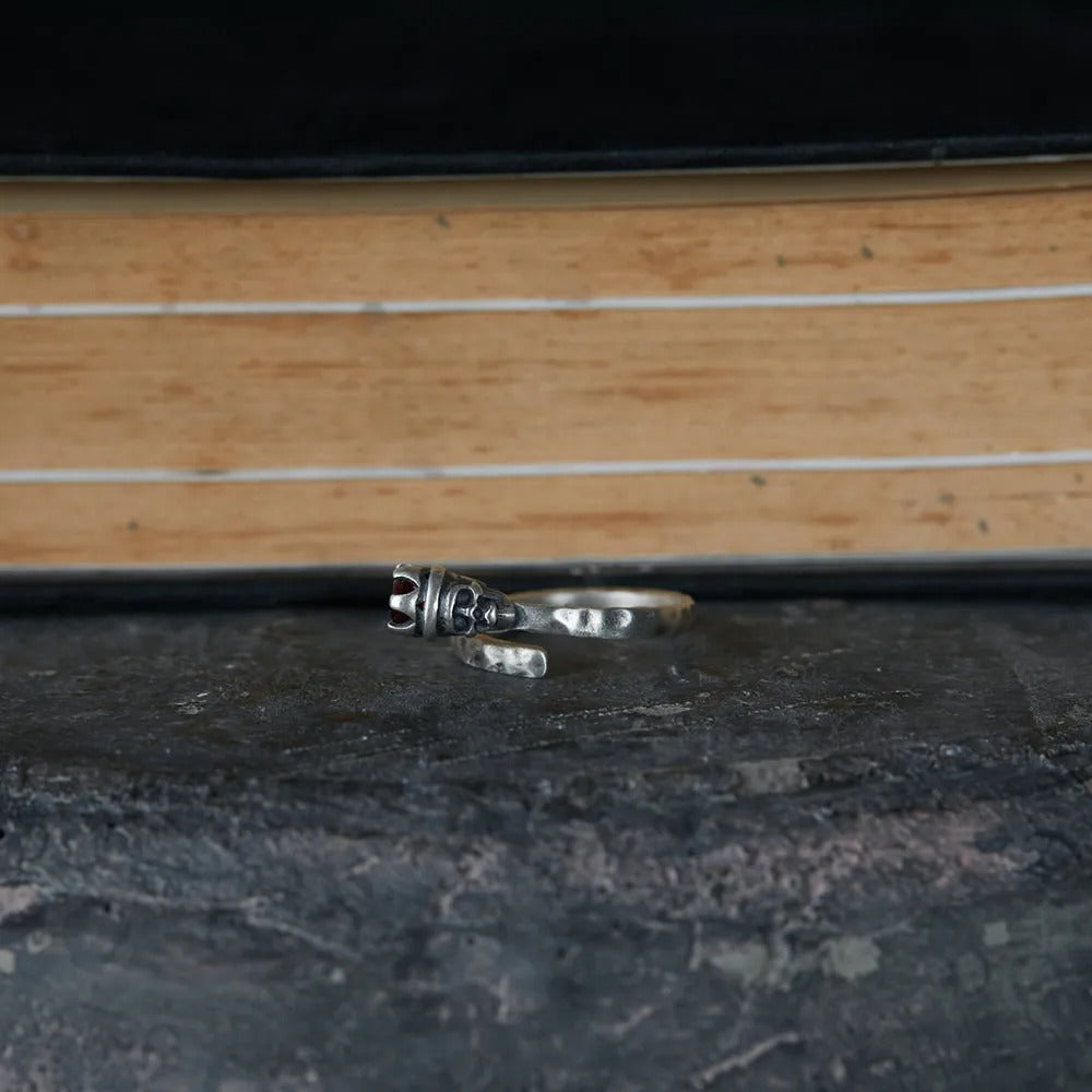 Small Royal Skull 925s Adjustable Ring