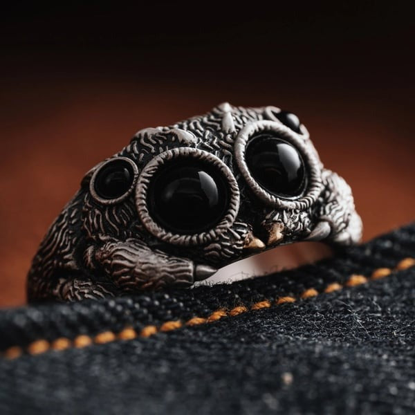 Detailed Jumping Spider Ring
